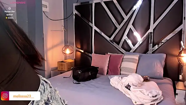 Snapshot of Melissa_23_ chatting on 01/15/26, 11:35 Melissa 23 online show from 01/15/26, 11:35