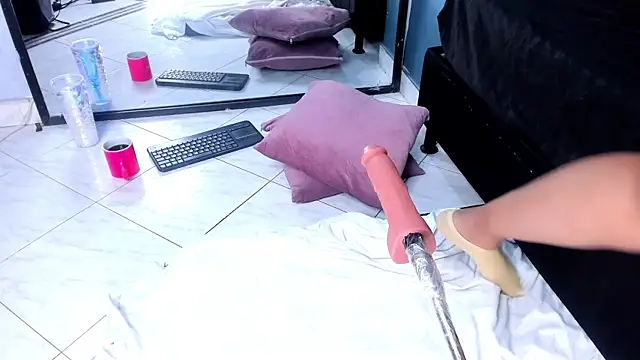 Melissa 23  online show from 04/13/26, 11:58