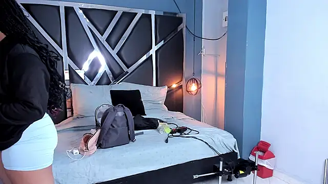 Melissa 23  online show from 11/20/25, 11:44