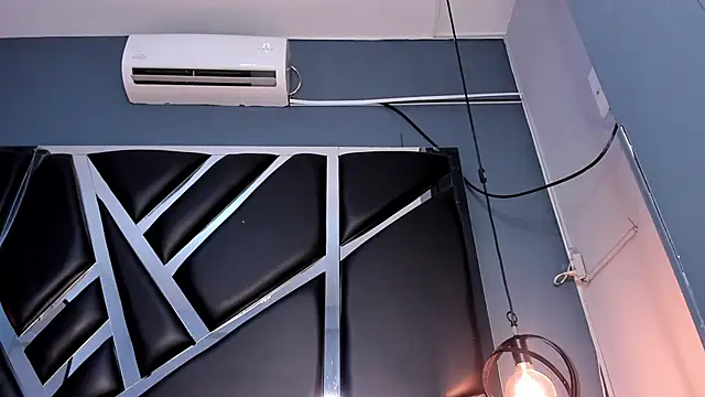 Snapshot of Melissa_23_ chatting on 02/05/26, 11:39 Melissa 23 online show from 02/05/26, 11:39