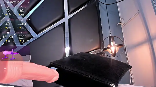 Snapshot of Melissa_23_ chatting on 02/15/26, 11:42 Melissa 23 online show from 02/15/26, 11:42