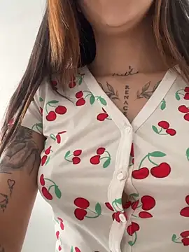 ElectraRhodes1 online show from 11/02/25, 08:58