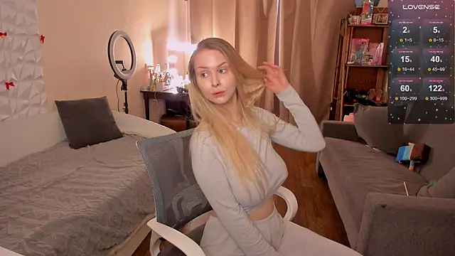 Beatrice 7 online show from 03/22/26, 11:12