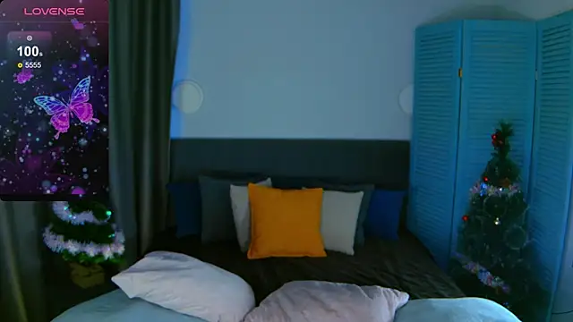 Snapshot of AssolMonet chatting on 12/04/25, 08:02 AssolMonet online show from 12/04/25, 08:02