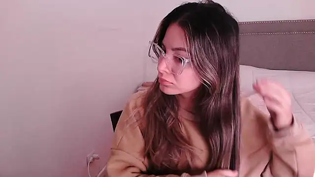 Snapshot of valenseleni chatting on 03/14/25, 02:08 valenseleni online show from 03/14/25, 02:08