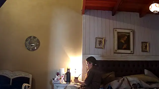 Snapshot of valenseleni chatting on 10/10/25, 06:09 valenseleni online show from 10/10/25, 06:09