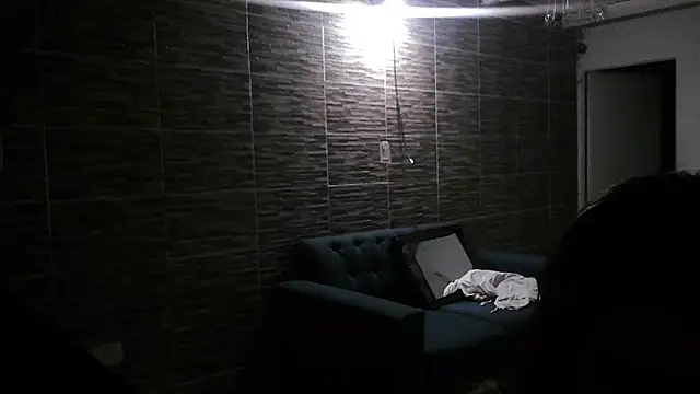 Snapshot of valenseleni chatting on 10/05/25, 12:56 valenseleni online show from 10/05/25, 12:56
