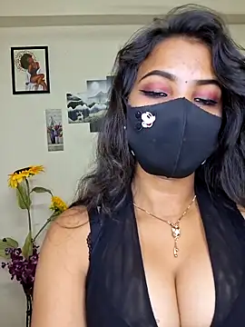 Snapshot of Noor-Bold chatting on 11/24/25, 06:02 Noor-Bold online show from 11/24/25, 06:02