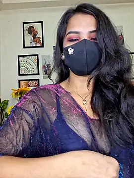 Snapshot of Noor-Bold chatting on 12/20/25, 12:46 Noor-Bold online show from 12/20/25, 12:46