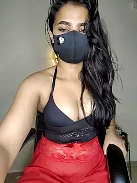 Snapshot of Noor-Bold chatting on 03/18/25, 11:20 Noor-Bold online show from 03/18/25, 11:20