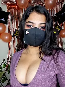 Snapshot of Noor-Bold chatting on 02/25/26, 05:07 Noor-Bold online show from 02/25/26, 05:07