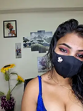 Snapshot of Noor-Bold chatting on 11/25/25, 02:56 Noor-Bold online show from 11/25/25, 02:56