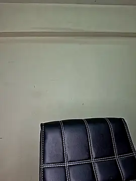 Snapshot of Noor-Bold chatting on 11/12/25, 01:43 Noor-Bold online show from 11/12/25, 01:43