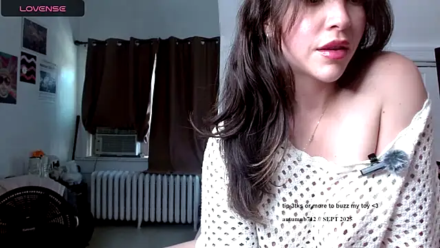 autumnb712 online show from 09/23/25, 04:58