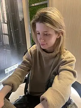 amorearte m online show from 03/11/25, 09:48