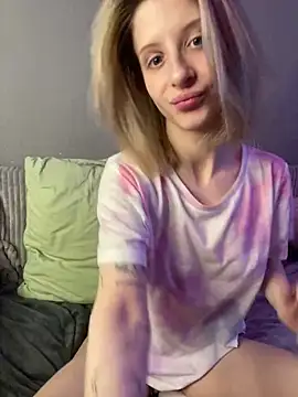 amorearte m online show from 03/18/25, 02:06