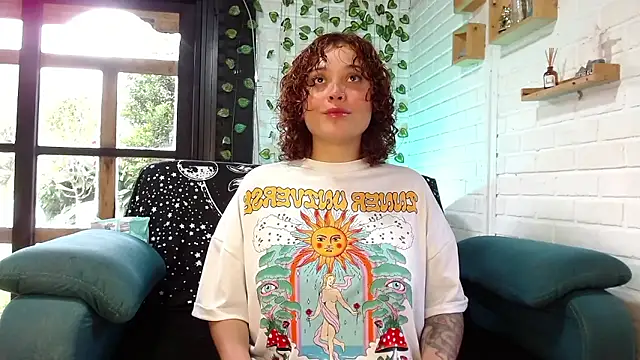 LiraSonnett online show from 01/14/26, 09:40