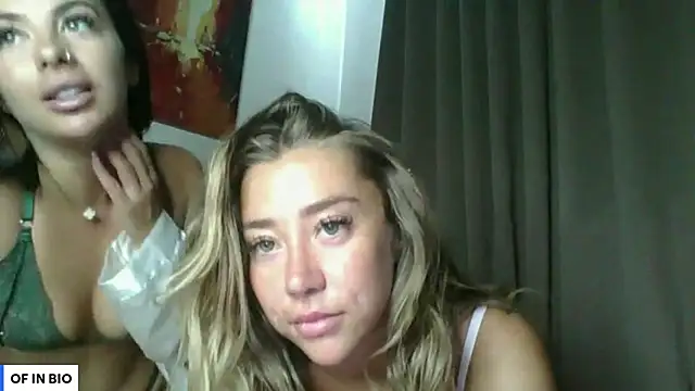 LilyXLana online show from 02/28/25, 02:20