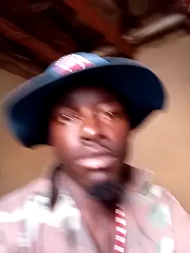 karabokau21 online show from 12/19/25, 02:19