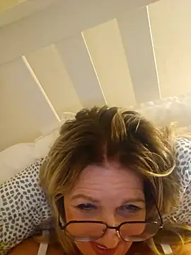 Melody73 online show from 10/25/25, 12:32