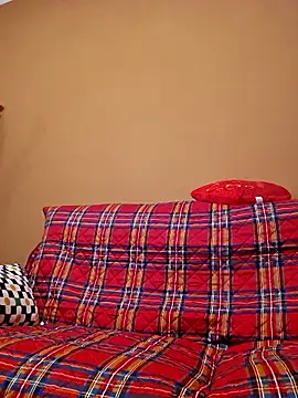 Snapshot of Melody73 chatting on 01/13/26, 03:27 Melody73 online show from 01/13/26, 03:27