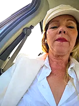 Melody73 online show from 11/15/25, 11:47