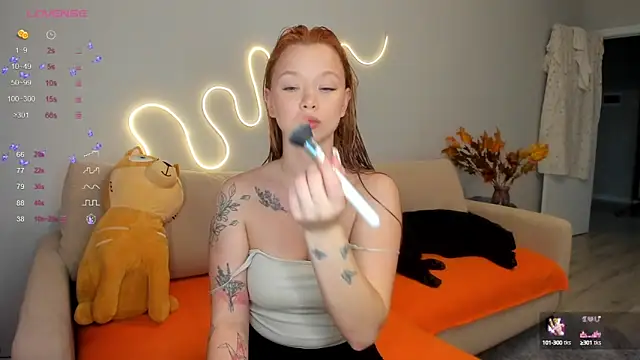 Snapshot of dinky__emily chatting on 09/09/25, 02:37 dinky emily online show from 09/09/25, 02:37