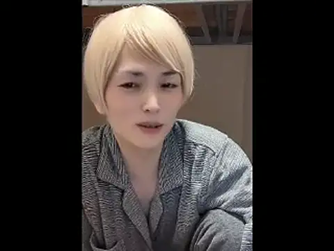 Snapshot of mgnhiroyuki chatting on 11/12/25, 02:21 mgnhiroyuki online show from 11/12/25, 02:21