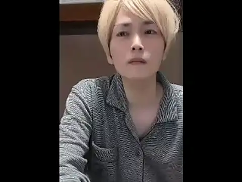 Snapshot of mgnhiroyuki chatting on 12/17/25, 11:54 mgnhiroyuki online show from 12/17/25, 11:54