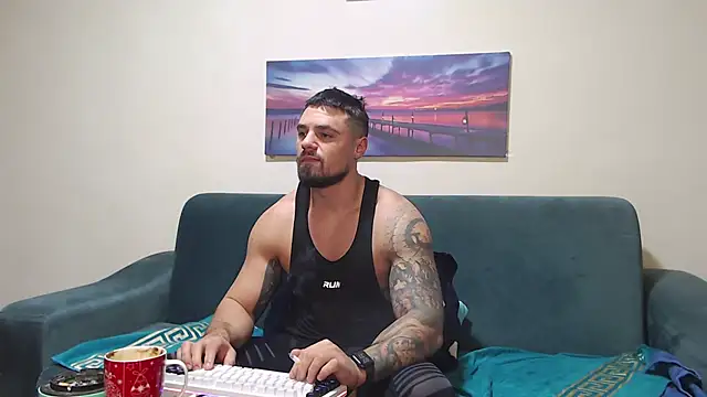 Tiberius hunk online show from 01/13/26, 05:22