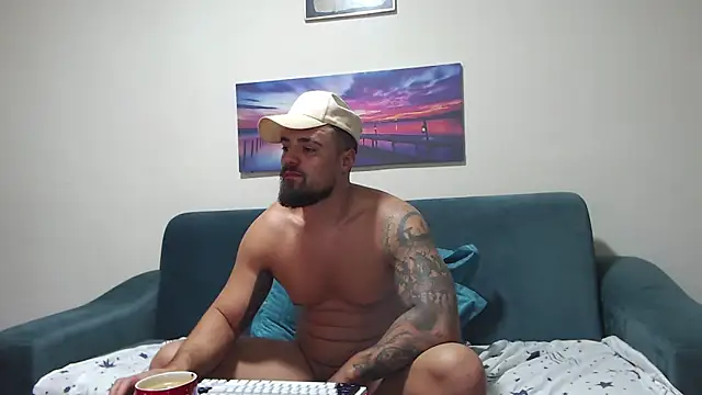 Snapshot of Tiberius_hunk chatting on 09/26/25, 04:08 Tiberius hunk online show from 09/26/25, 04:08