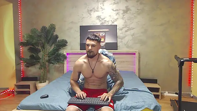 Snapshot of Tiberius_hunk chatting on 06/06/26, 05:23 Tiberius hunk online show from 06/06/26, 05:23