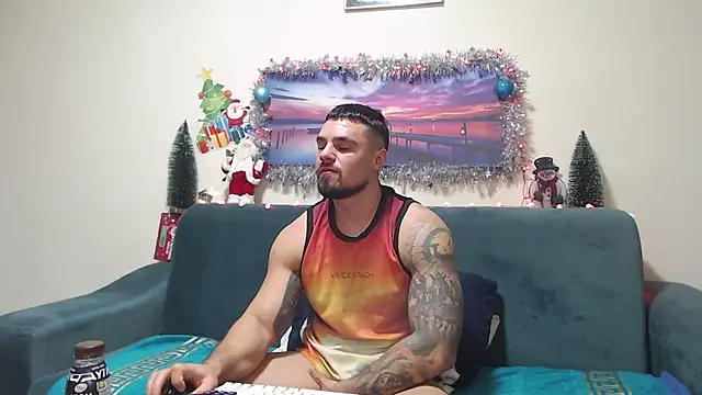 Tiberius hunk online show from 12/22/25, 06:13