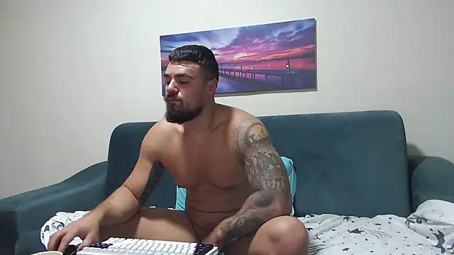 Snapshot of Tiberius_hunk chatting on 09/27/25, 07:14 Tiberius hunk online show from 09/27/25, 07:14