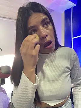 Snapshot of sofia_23x chatting on 12/03/25, 07:46 sofia 23x online show from 12/03/25, 07:46