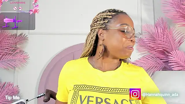 Hanaahquinn online show from 03/04/26, 11:51