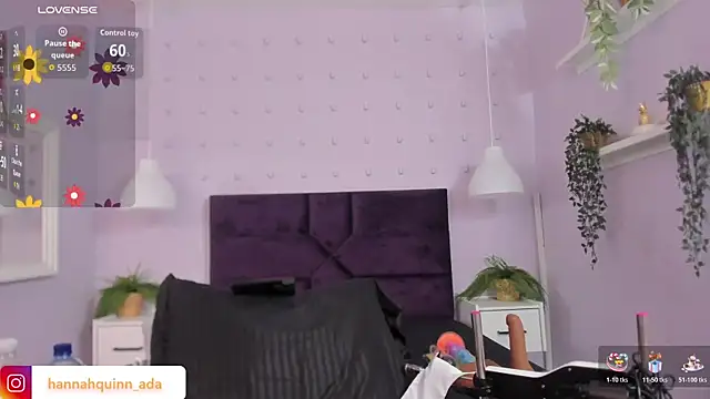 Hanaahquinn online show from 11/11/25, 11:49