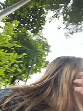 lunaxxx 69 online show from 10/28/25, 09:47