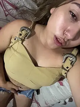 lunaxxx 69 online show from 11/02/25, 12:15