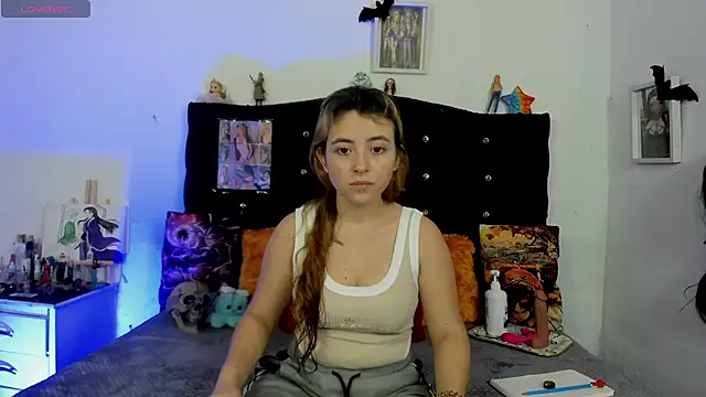 young jung online show from 11/08/25, 09:07