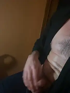 Snapshot of Mac_ThunderCock chatting on 02/01/26, 07:28 Mac ThunderCock online show from 02/01/26, 07:28