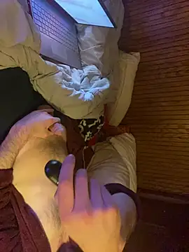 Snapshot of Mac_ThunderCock chatting on 02/10/26, 01:15 Mac ThunderCock online show from 02/10/26, 01:15