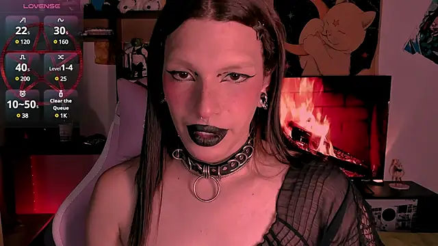 Loona s online show from 03/04/25, 03:33