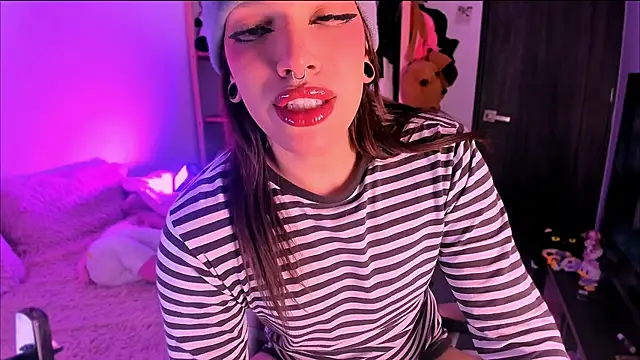 Loona s online show from 03/14/26, 07:31