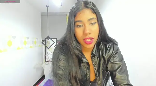 Snapshot of Abby_brown__ chatting on 03/04/25, 12:12 Abby brown online show from 03/04/25, 12:12