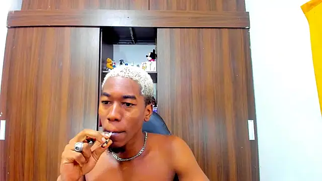 Dreamastercum  online show from 10/14/25, 01:12