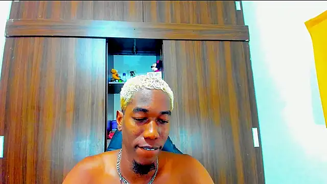 Dreamastercum  online show from 11/03/25, 10:13