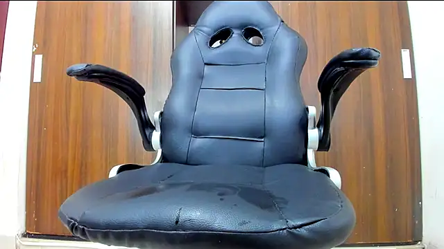 Dreamastercum  online show from 10/29/25, 07:35