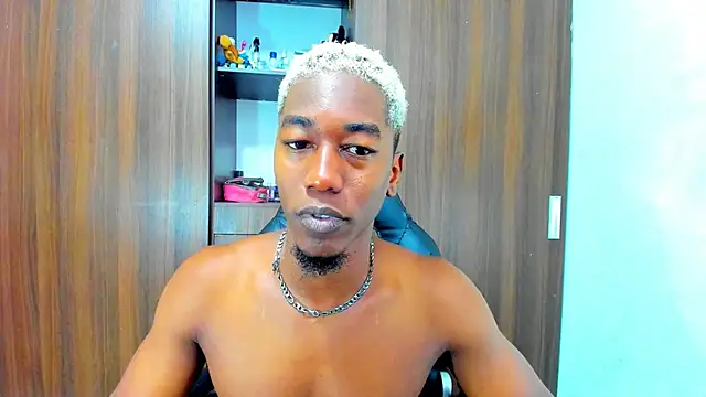 Dreamastercum  online show from 10/08/25, 01:45