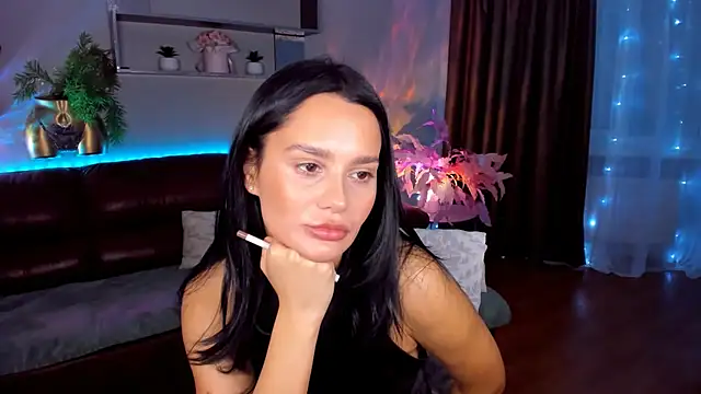 DanaSincere online show from 02/06/26, 04:19